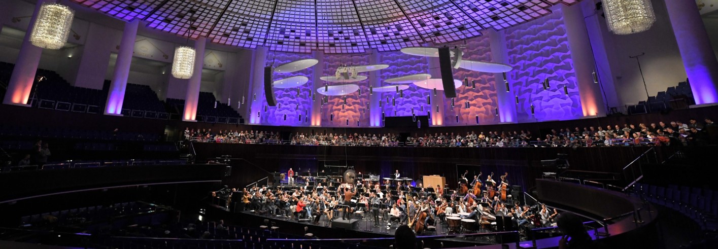 Die Freunde der NDR Radiophilharmonie stellt das Meet and Greet vor.