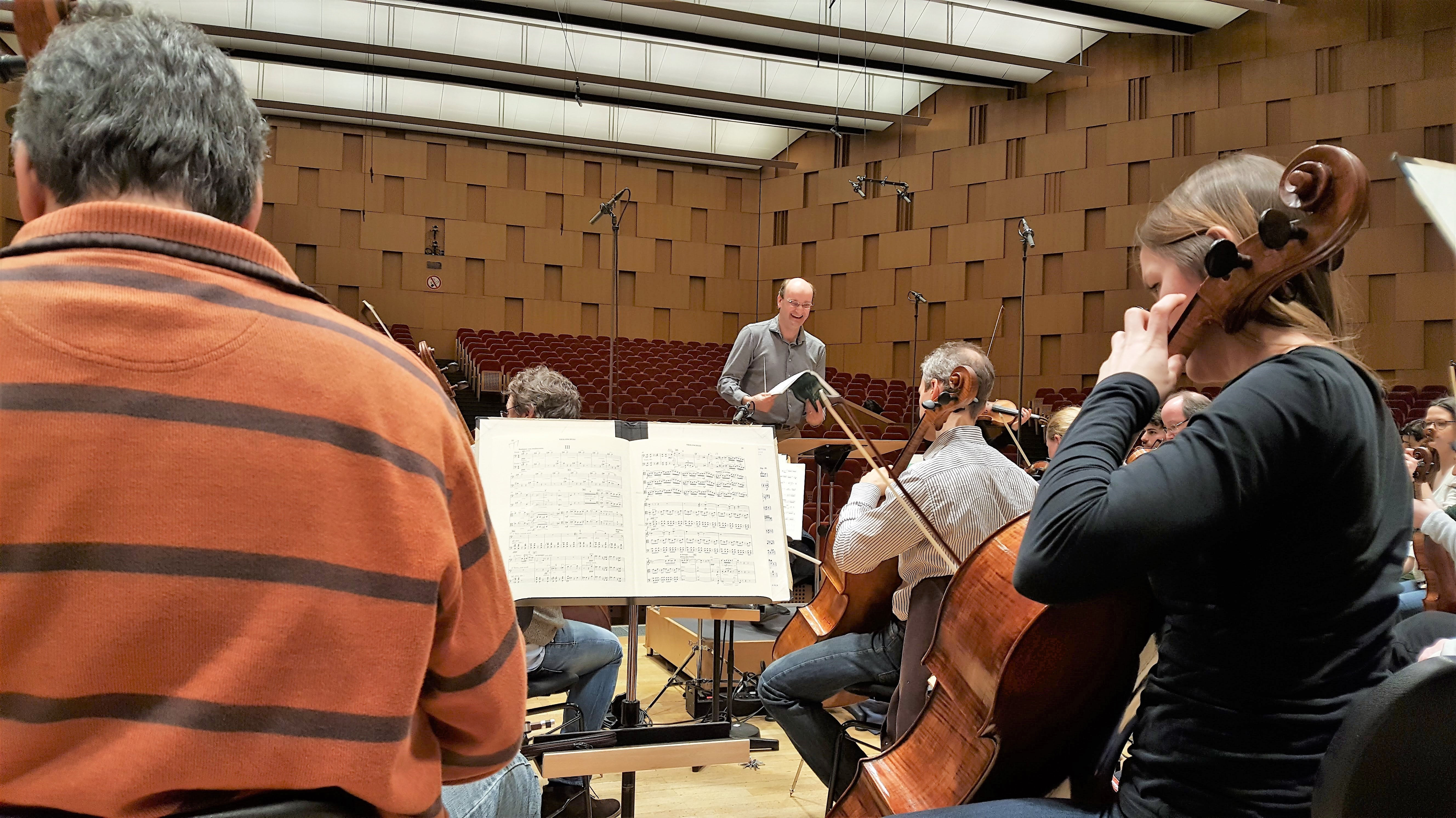 Die Freunde der NDR Radophilharmonie stellen die Hörerlebnisplätze vor. Foto: Ina Rebenschütz-Maas